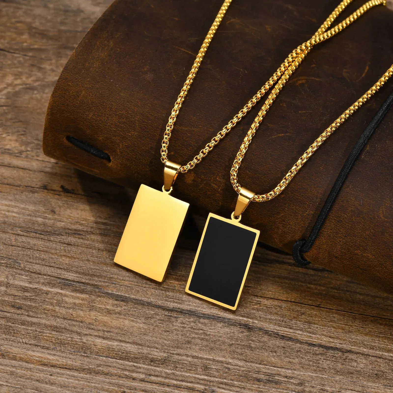 Stylish Gold Color Mens Geometric Square Necklaces,Black Enamel Rectangle Pendant with Rope Box Chain Collar Gift Jewelry