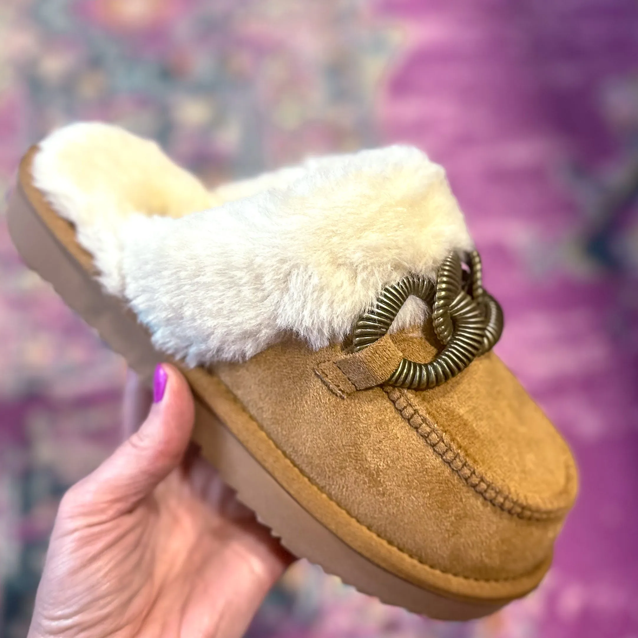 Taos Chestnut Mules