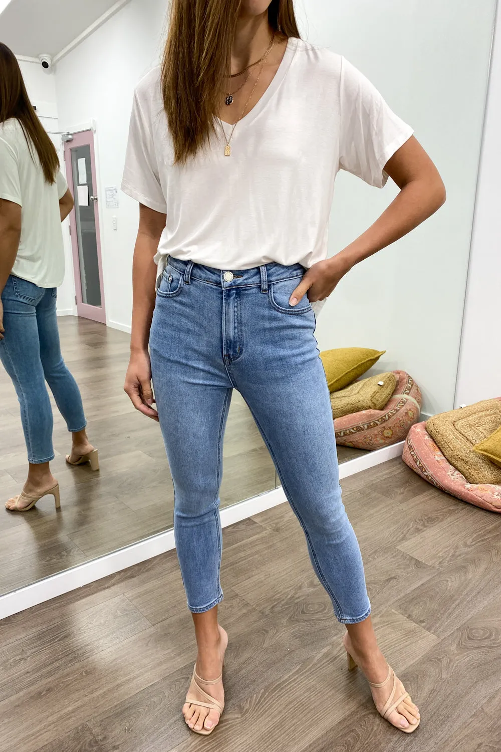 The Cropped Jeans