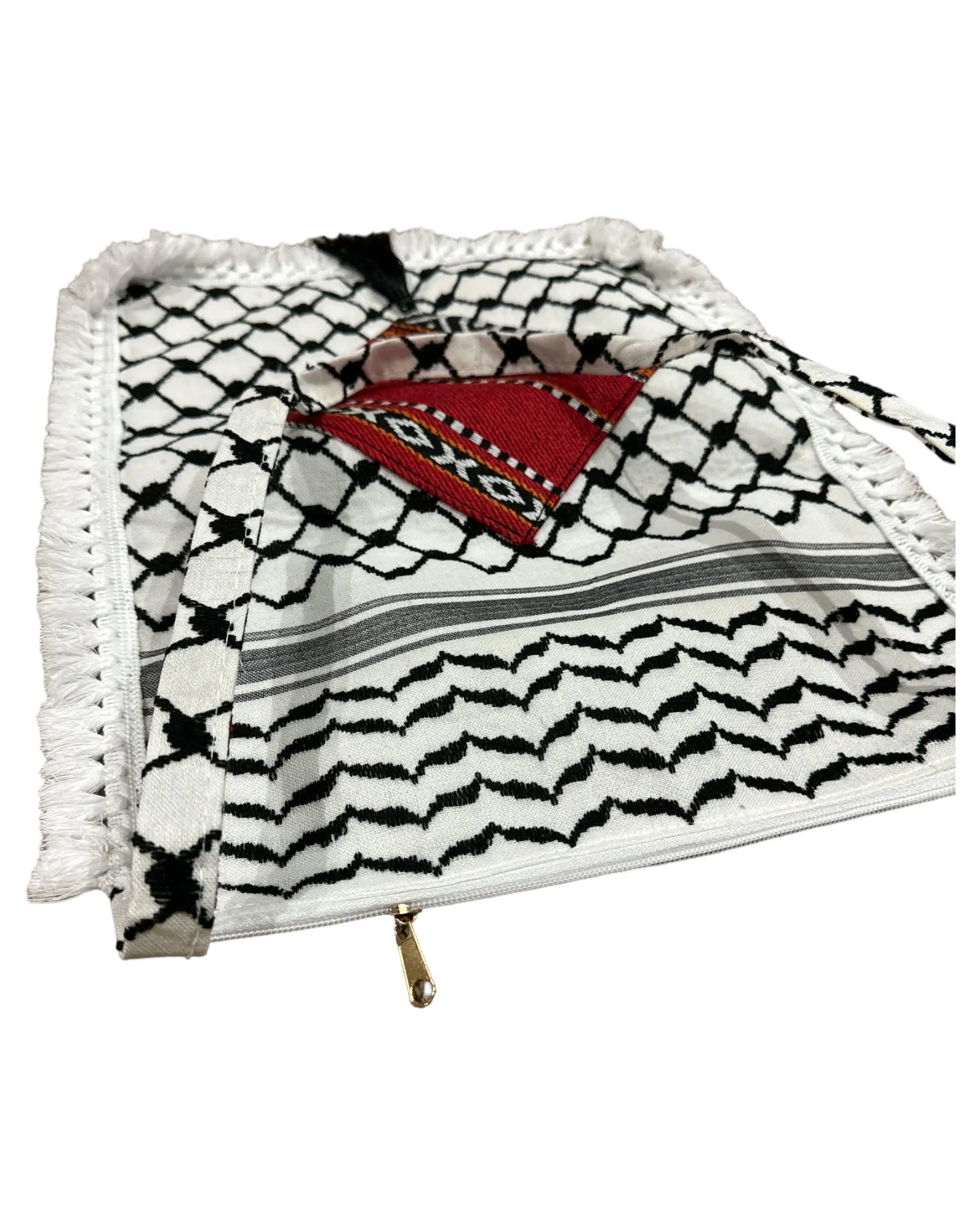 The Keffiyeh Handbag with Traditional Embroidery & Tarboosh 5 (HAND MADE)