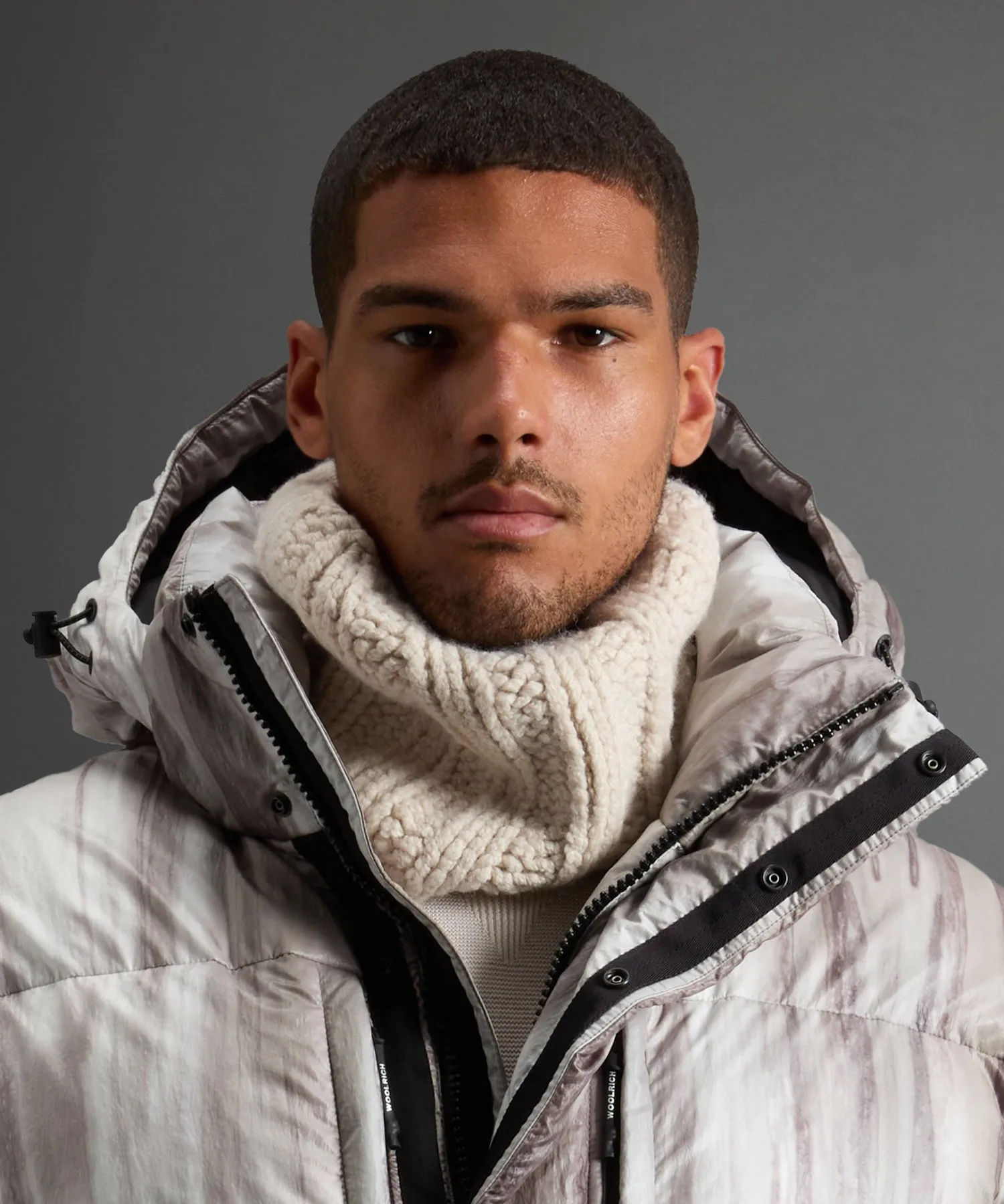 Todd Snyder X Woolrich Handknit Snood in Cream