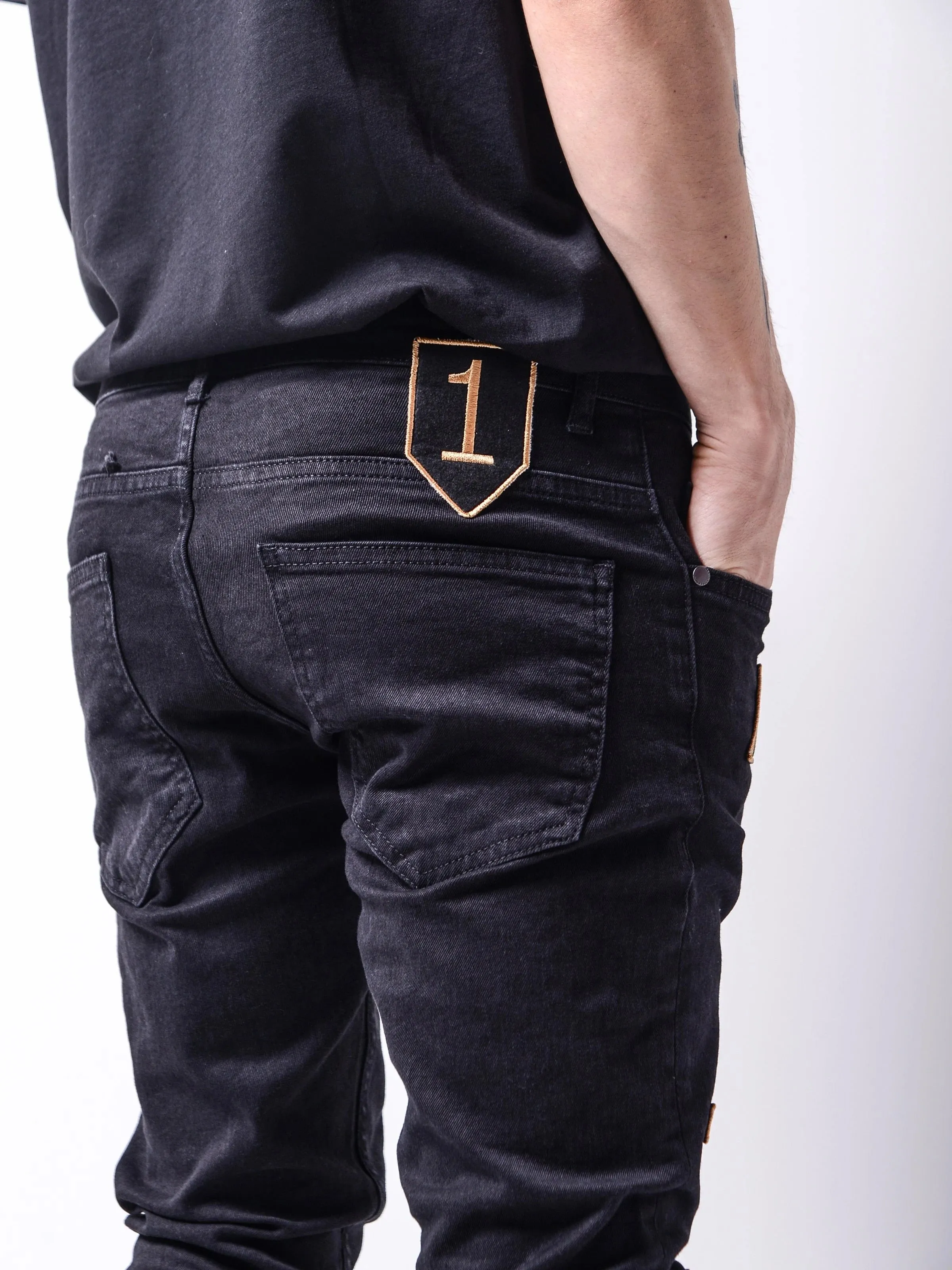 Tout Patches Jeans - Black G1