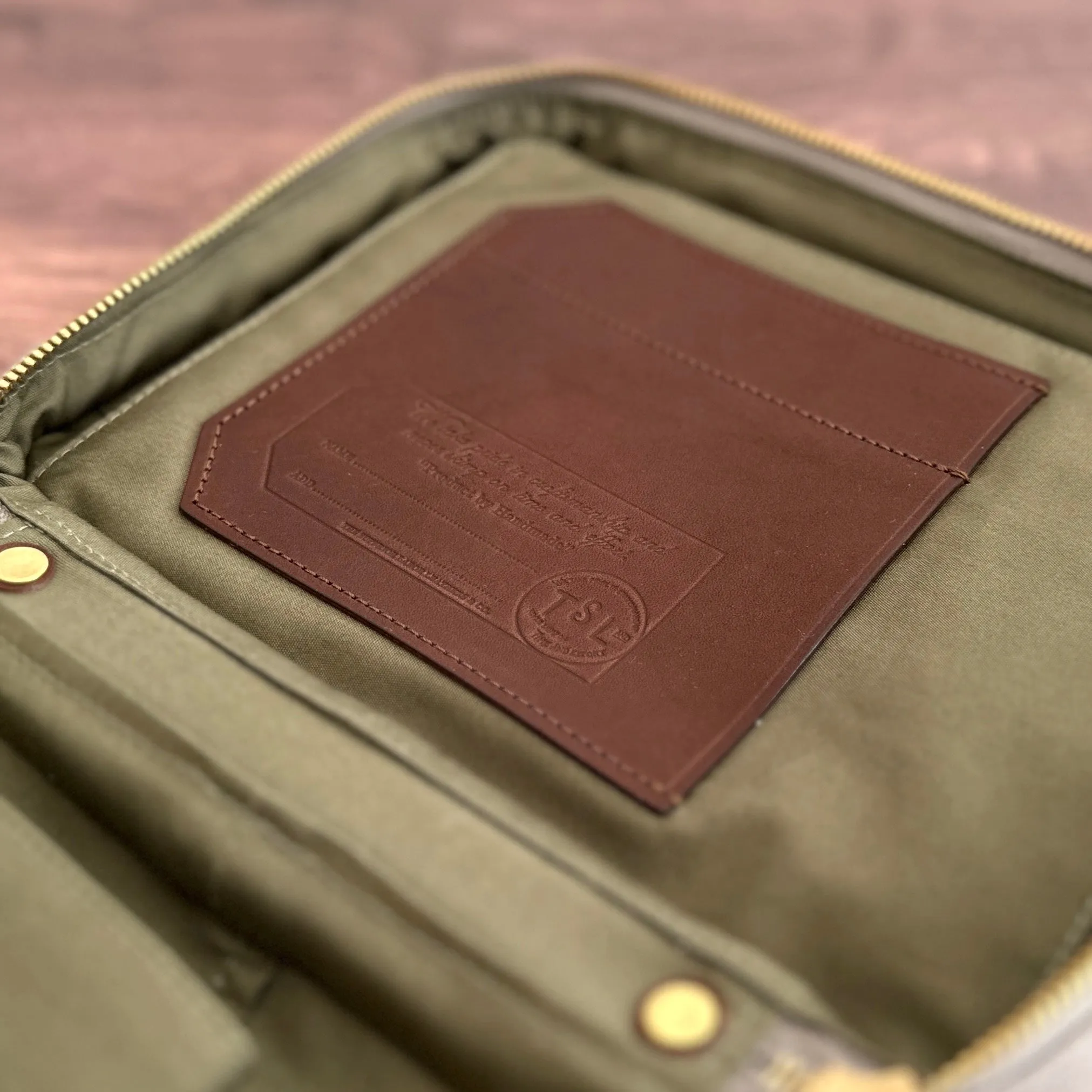 [TSL] Canvas Mission Case (Large)