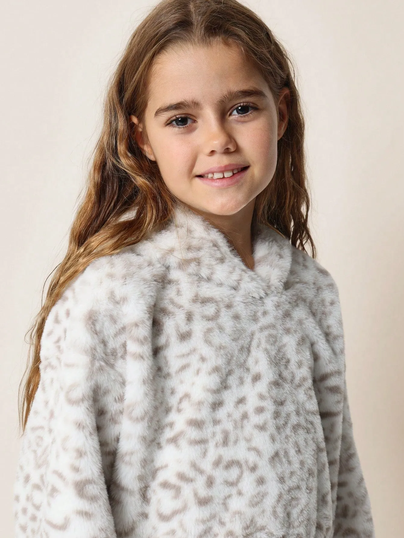 Tween Girls Comfy Cropped Leopard Fur Hoodie