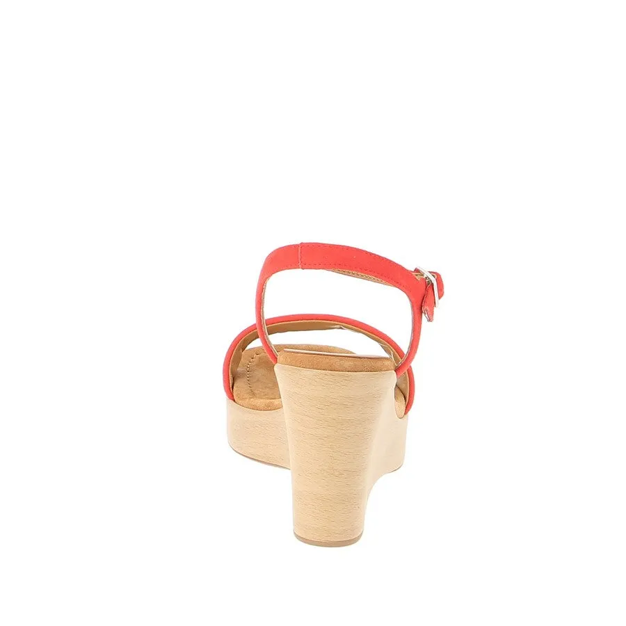 Unisa Rita Coral Wedge Sandal