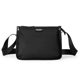 Urbanite X: Travel Messenger Bag Navigate the City in Style