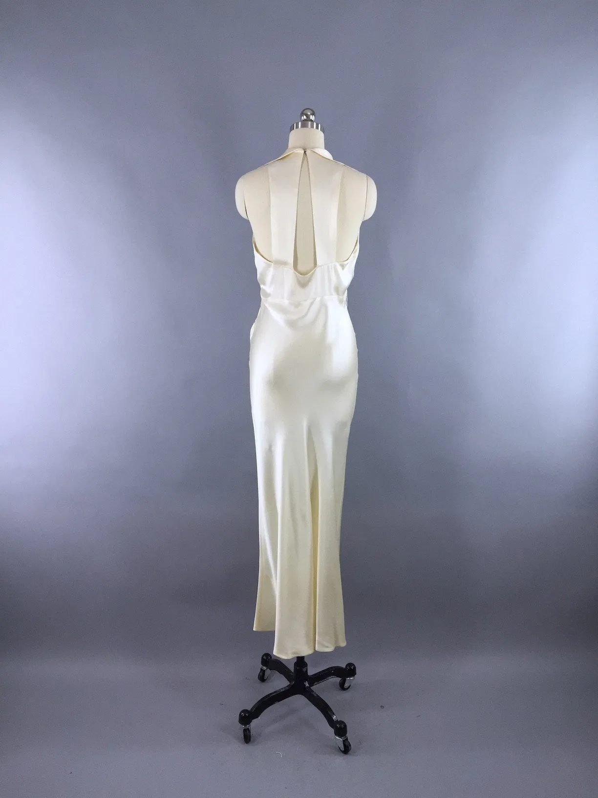 Vintage 1930s Wedding Dress / Bias Cut Dress Ivory Silk Satin Gown