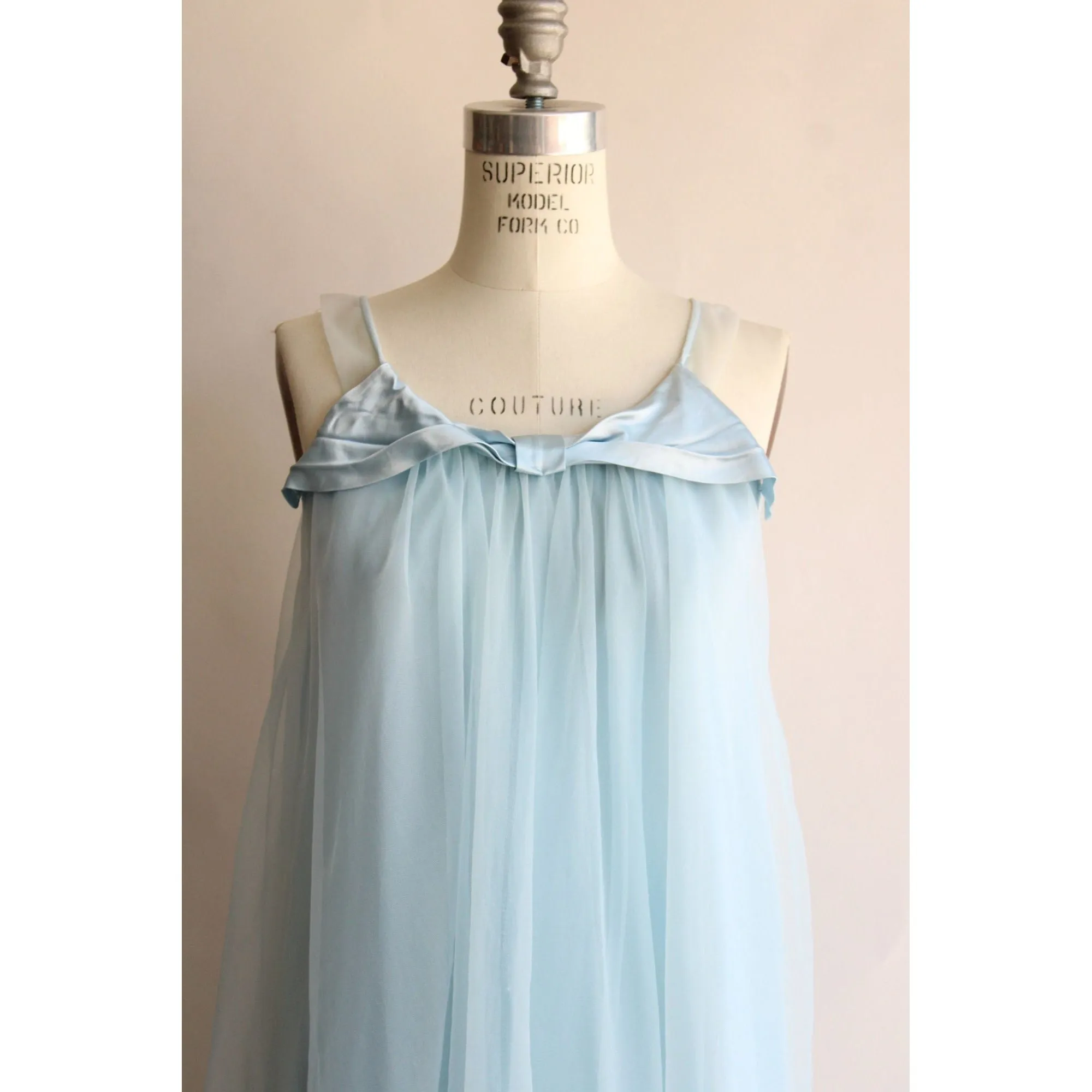 Vintage 1960s Nightgown Blue Babydoll Nightgown