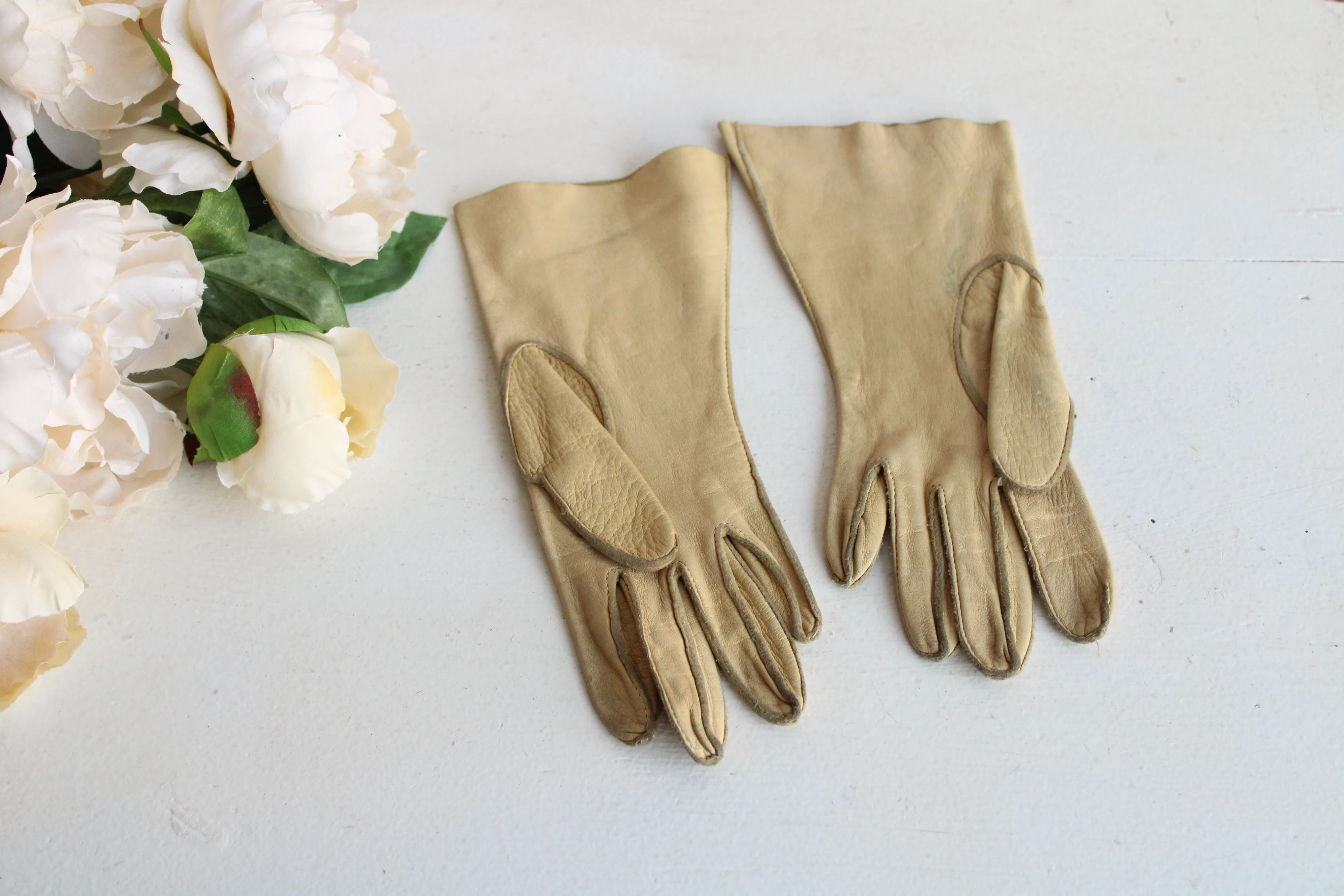 Vintage Leather Driving Gloves