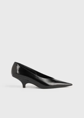 Wedge-heel abrasivato pumps black