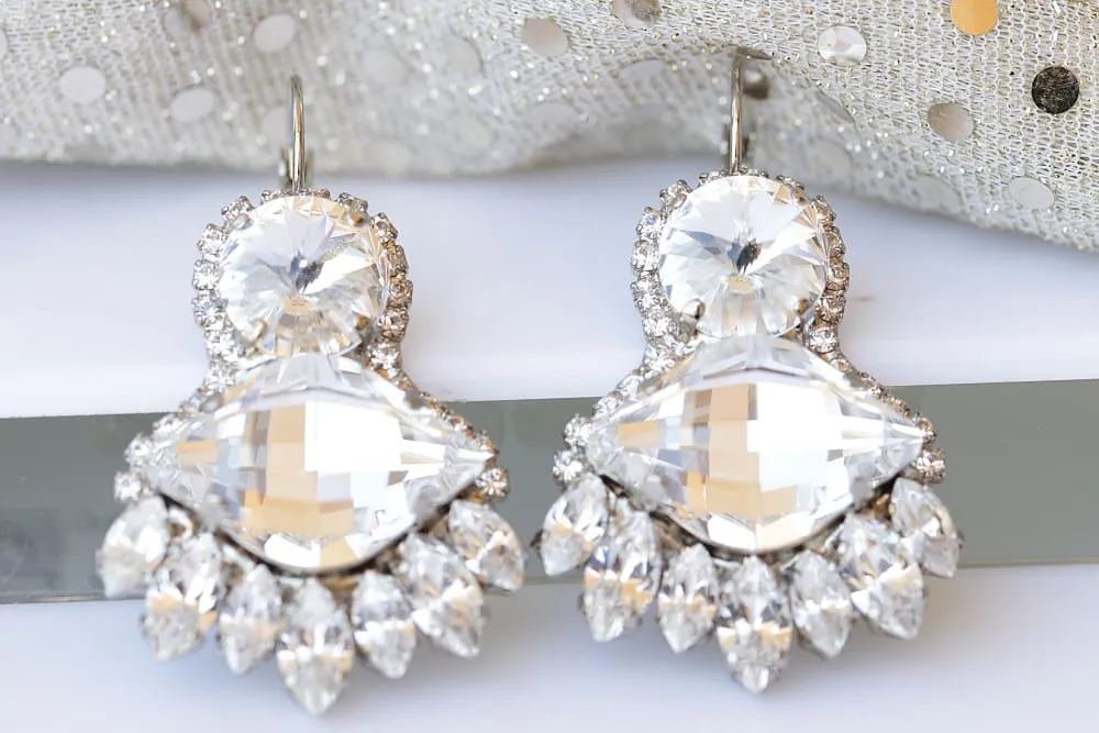 WHITE WEDDING EARRINGS