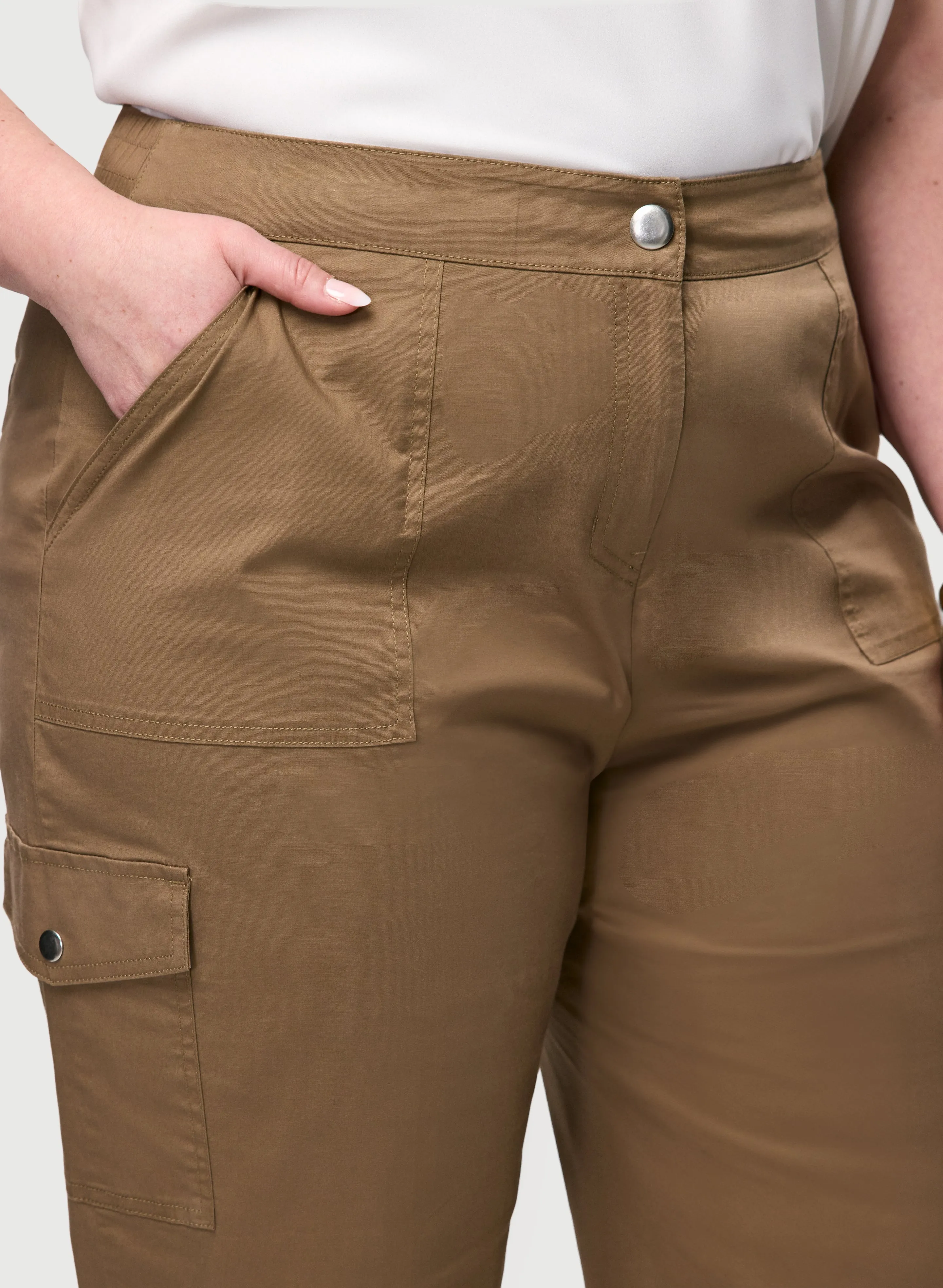 Wide Leg Cargo Pants