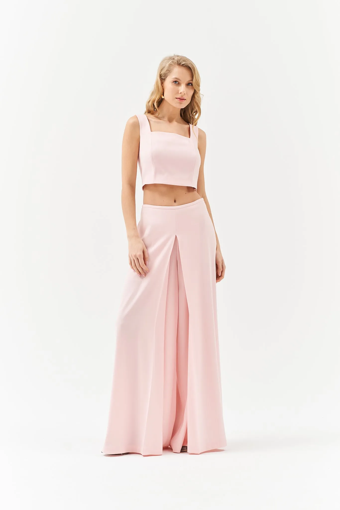 WIDE TROUSERS IN PEACH