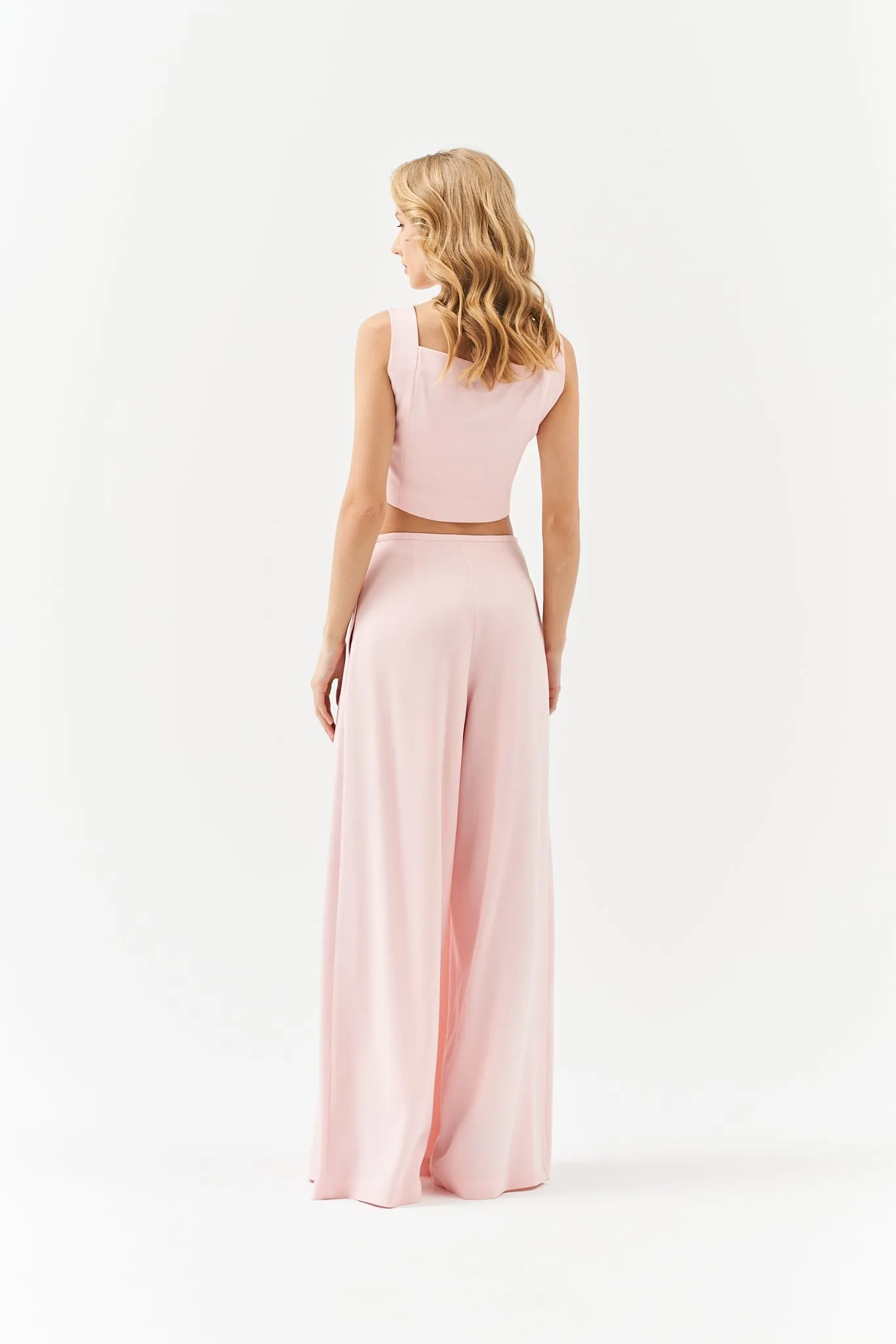 WIDE TROUSERS IN PEACH