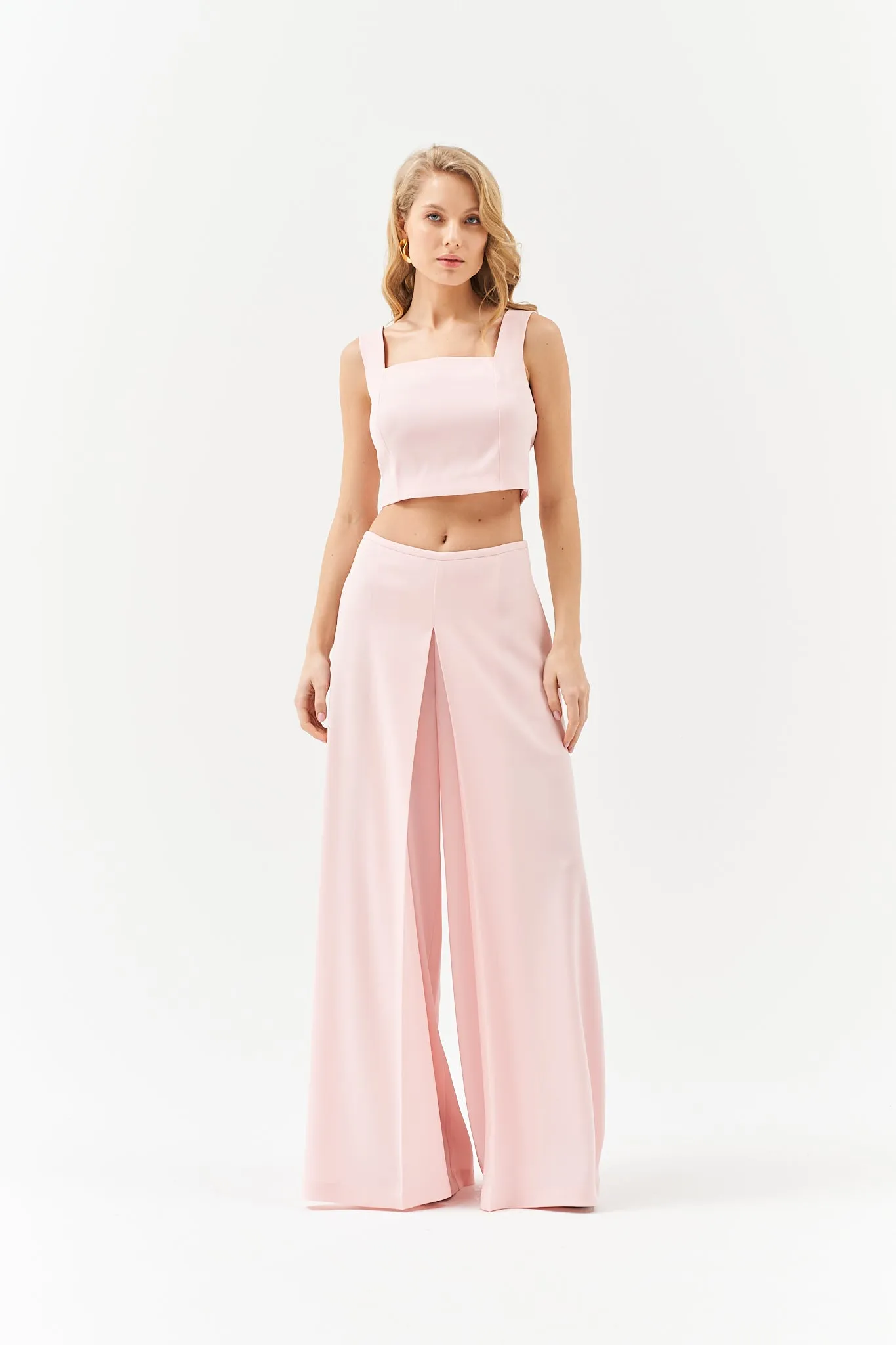 WIDE TROUSERS IN PEACH