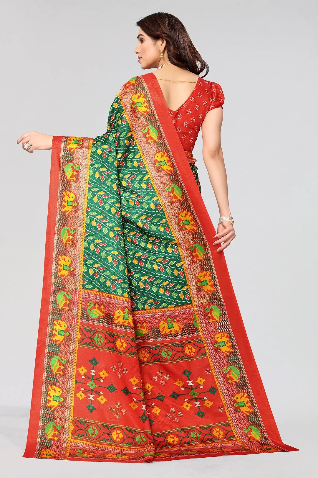 Women Casual Wear Printed Dhola Silk Saree With Un Stitched Blouse