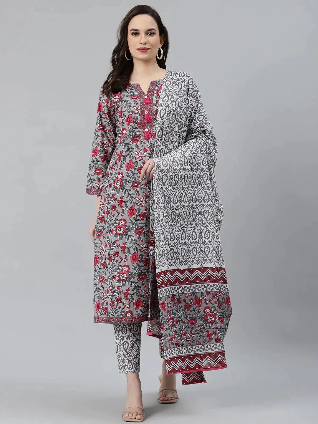 Women Grey & Magenta Block Print Pure Cotton Kurta With Trousers & Dupatta