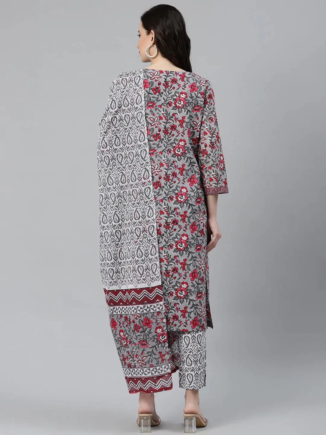 Women Grey & Magenta Block Print Pure Cotton Kurta With Trousers & Dupatta