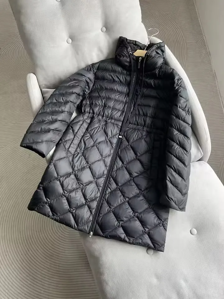 Women's Long Hooded Duck Down Jacket - Ultimate Warmth and Style