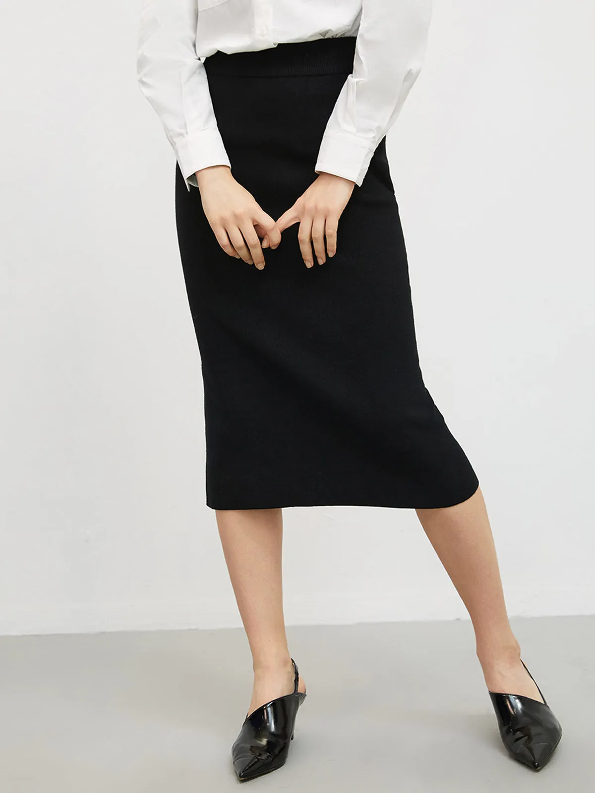 Woolen Slit Knit Midi Skirt