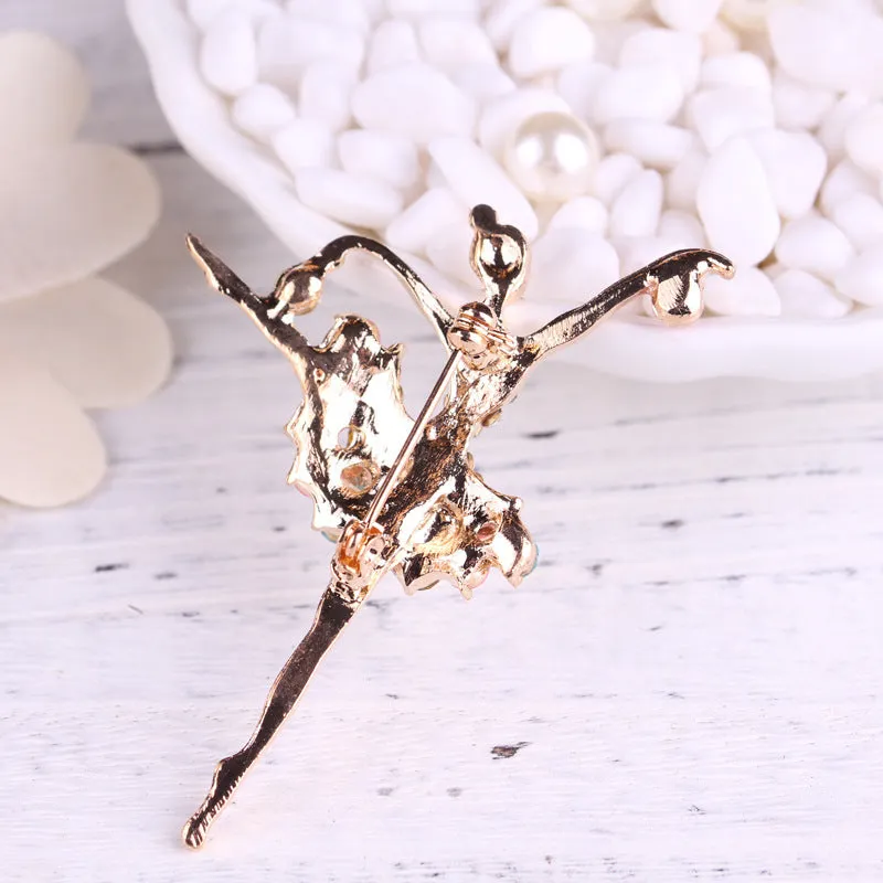 XSB025 - Ballerina Saree Brooch