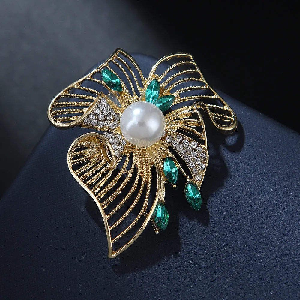 XSB045 - Vintage Leaf Brooch