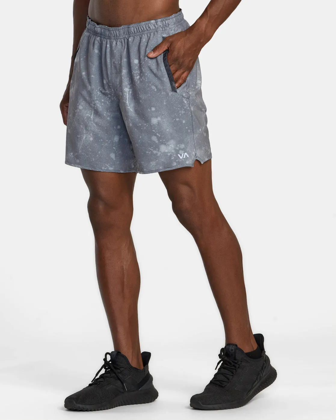 Yogger Stretch 17" Athletic Shorts - Smoke Bleach